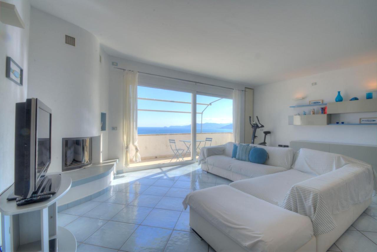 Villa Ischia Attico Sul Mare A Verezzi ボルジョ・ヴェレッツィ エクステリア 写真