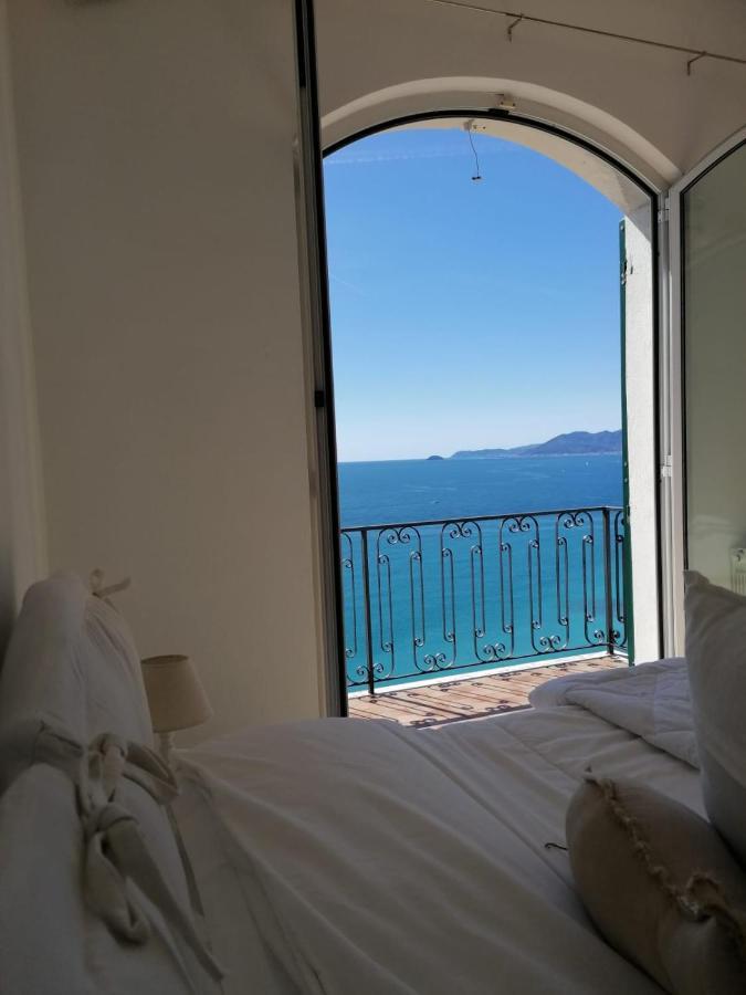 Villa Ischia Attico Sul Mare A Verezzi ボルジョ・ヴェレッツィ エクステリア 写真